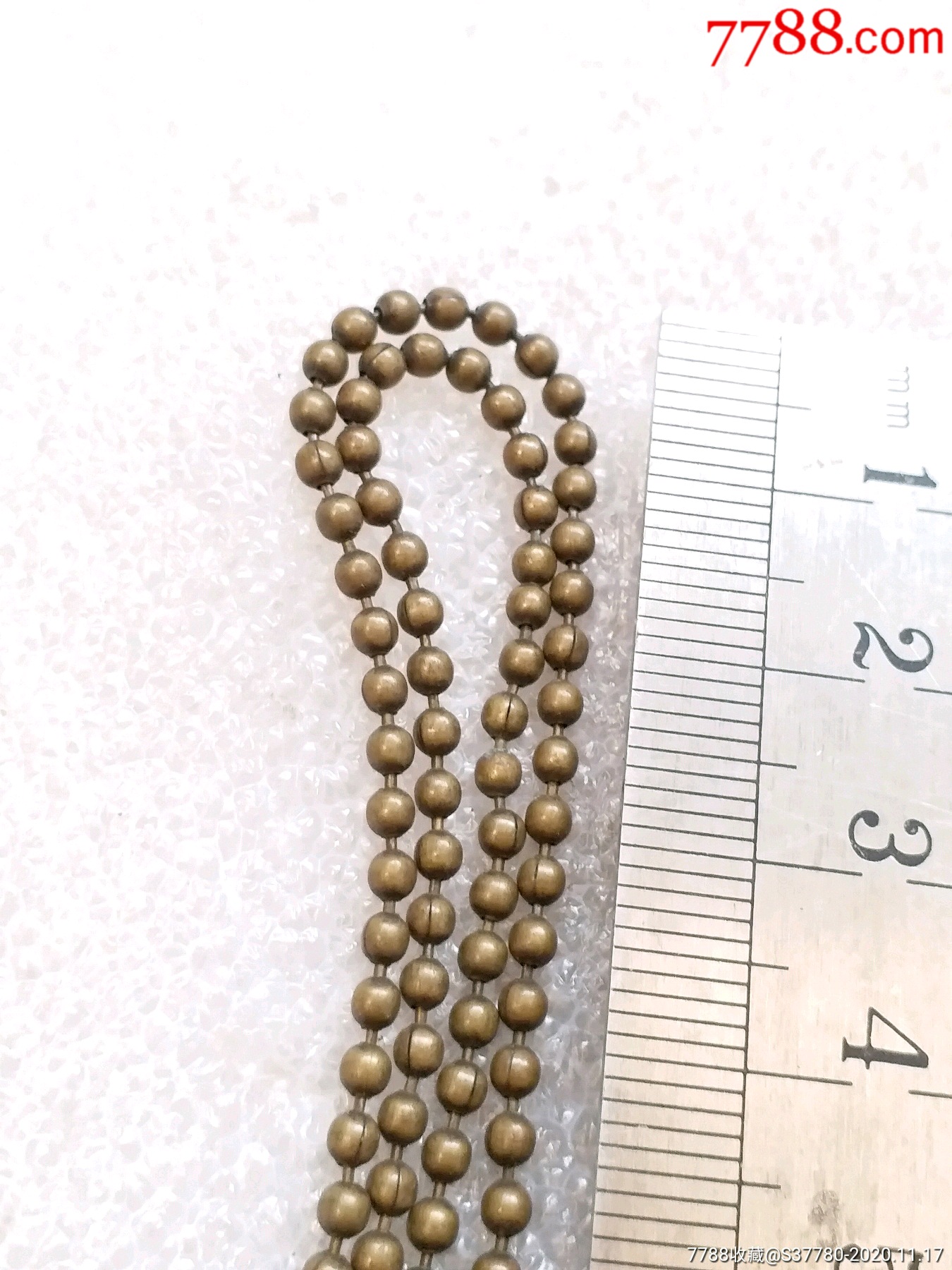 青铜项链无破损