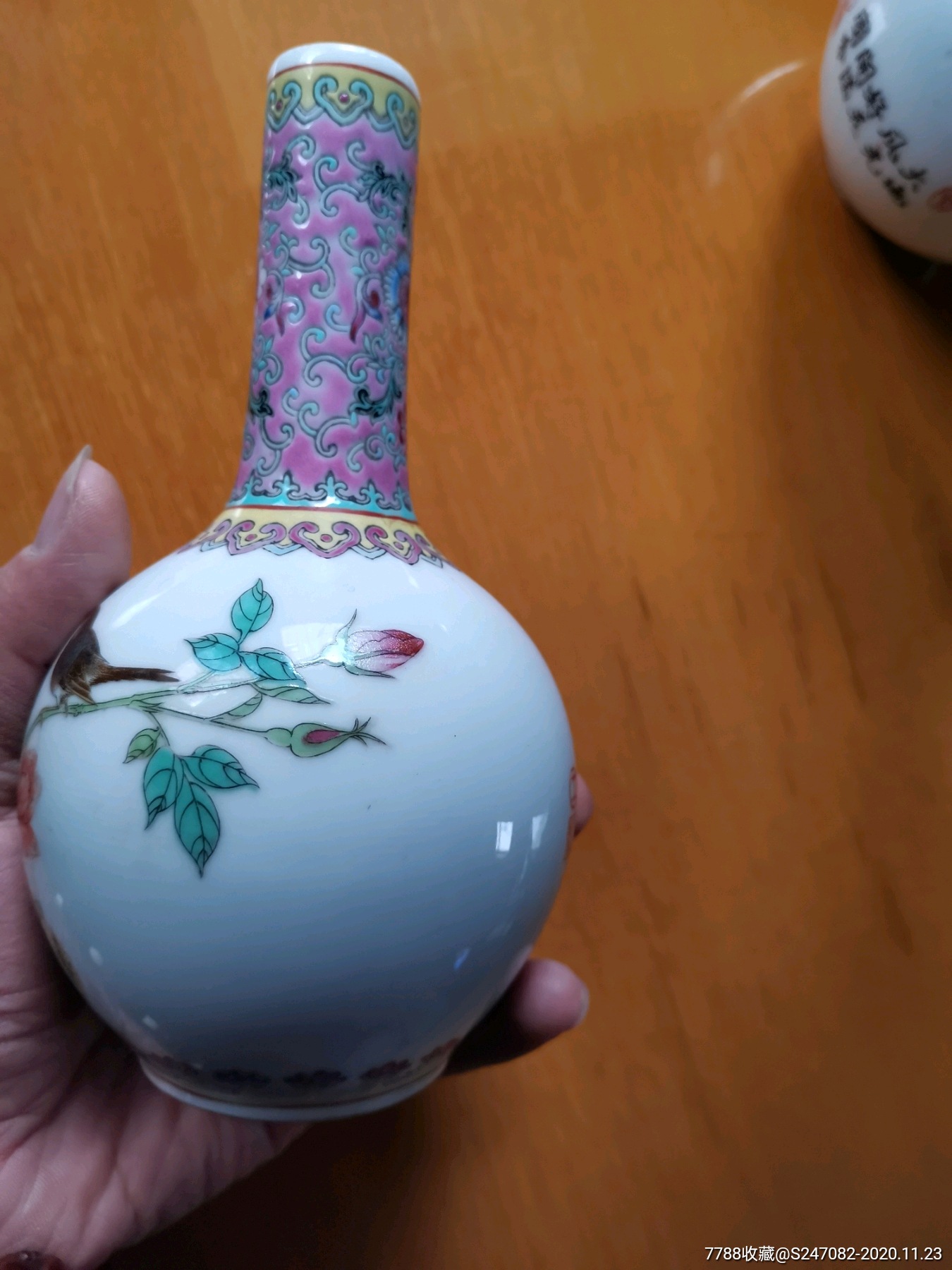 八十年代花瓶一对.