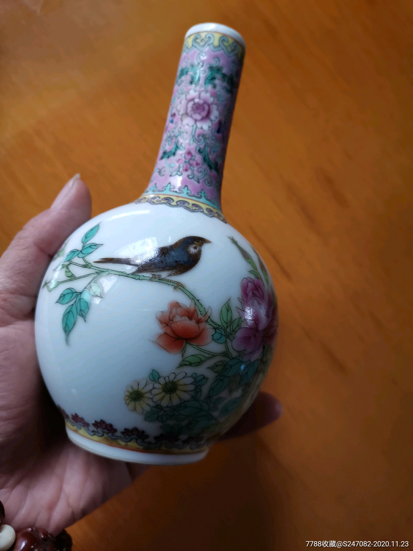 八十年代花瓶一对.