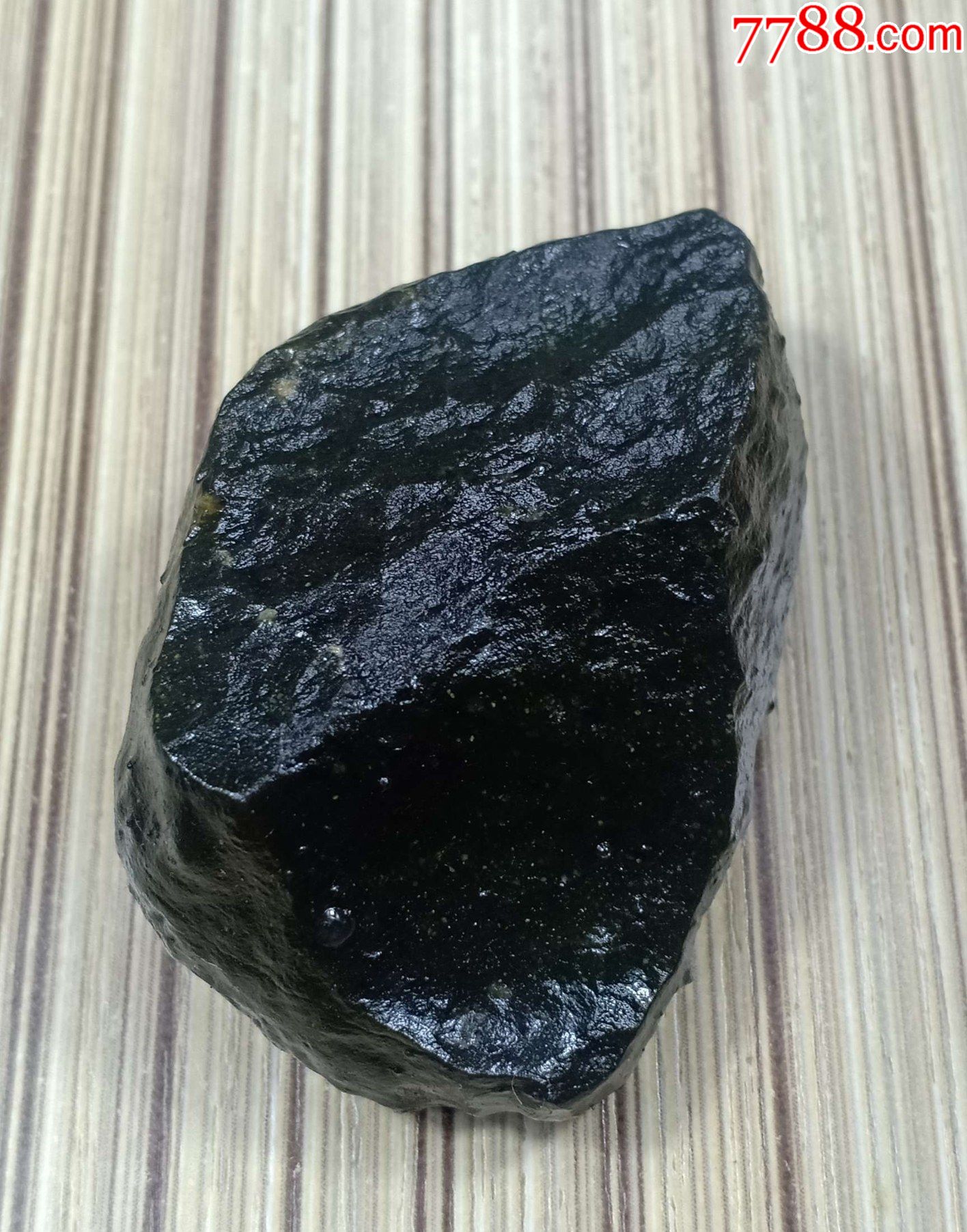 3584和田岫玉黑青戈壁料原石44.6克