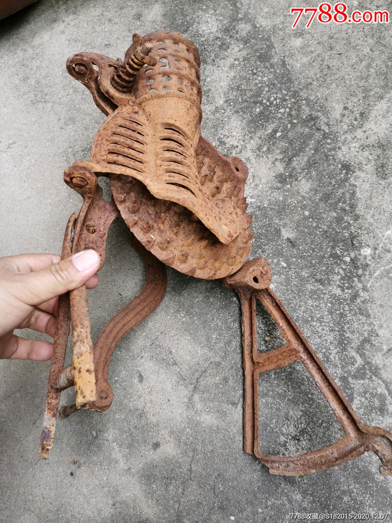 云南少数民族用的老式手摇剥玉米,机器-农用工具-7788工艺品