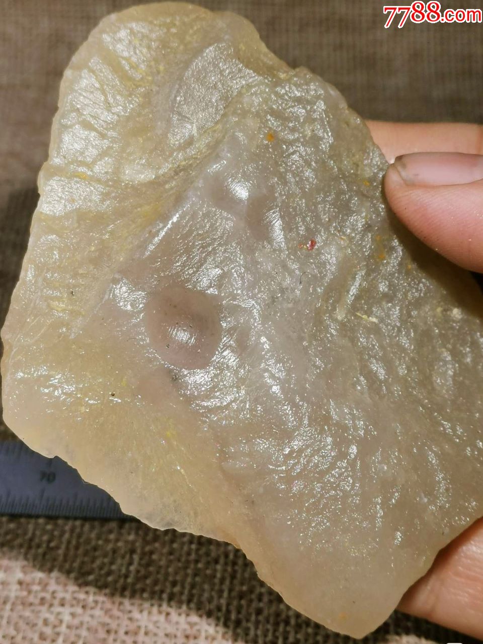 寿山石满丝太极头毛料94g(软冻老货,稀缺品种)