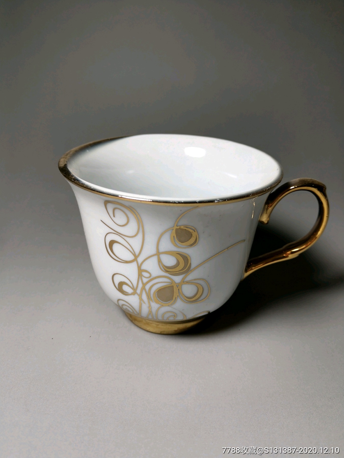 五十年代出口欧洲的白瓷描金彩绘咖啡杯