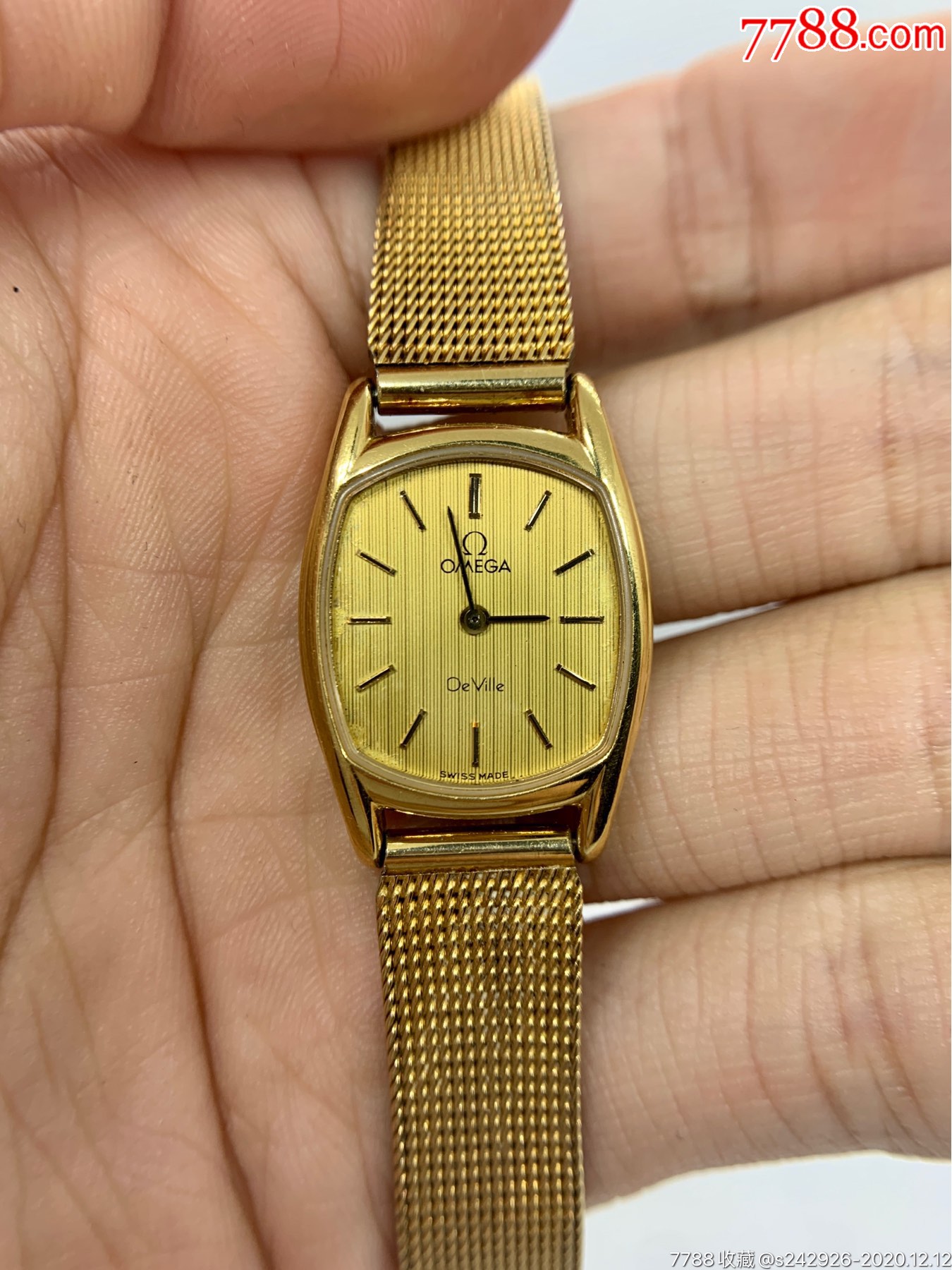 【欧米茄】蝶飞系列包金两针石英手表女表