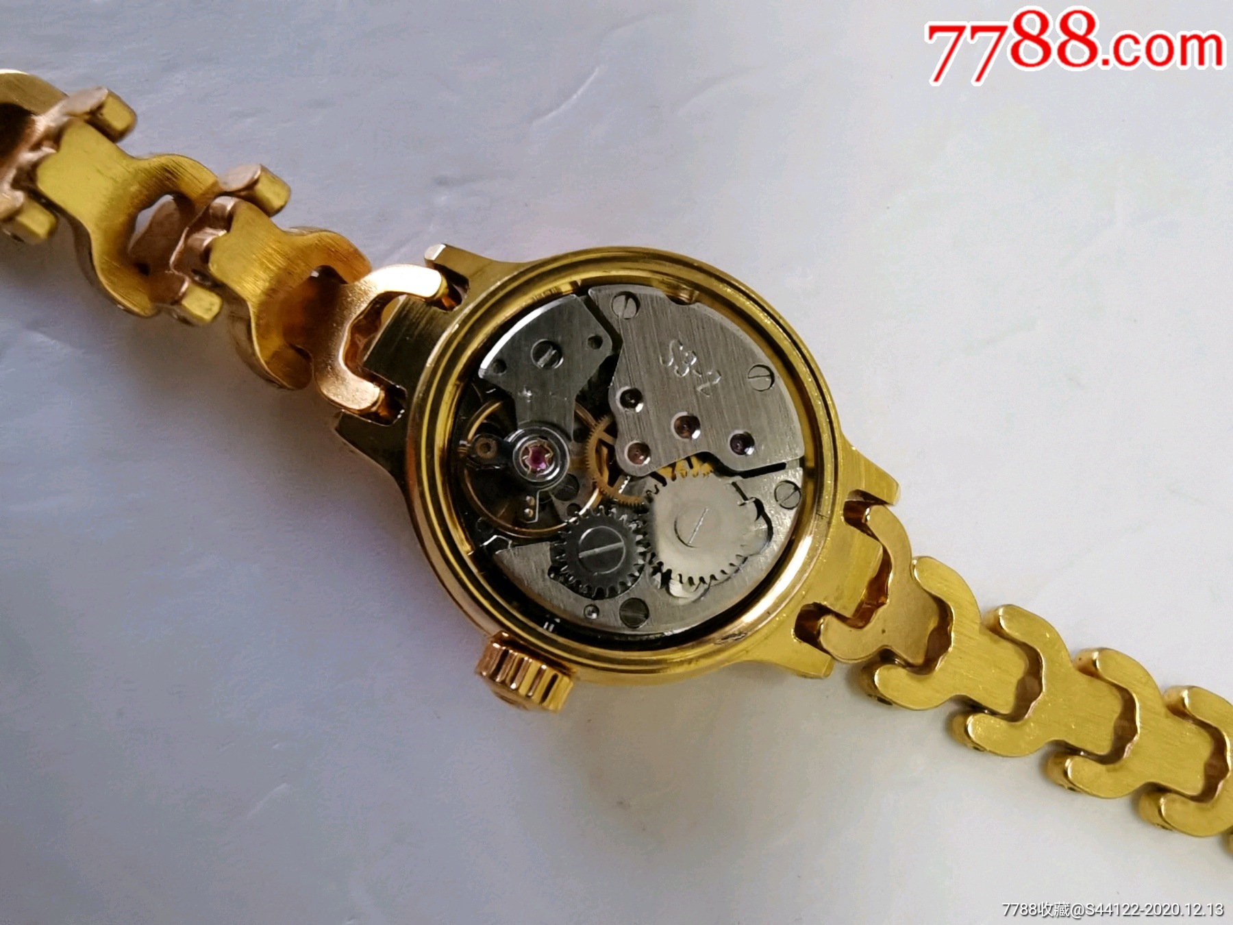 稀少库存女式海达手表