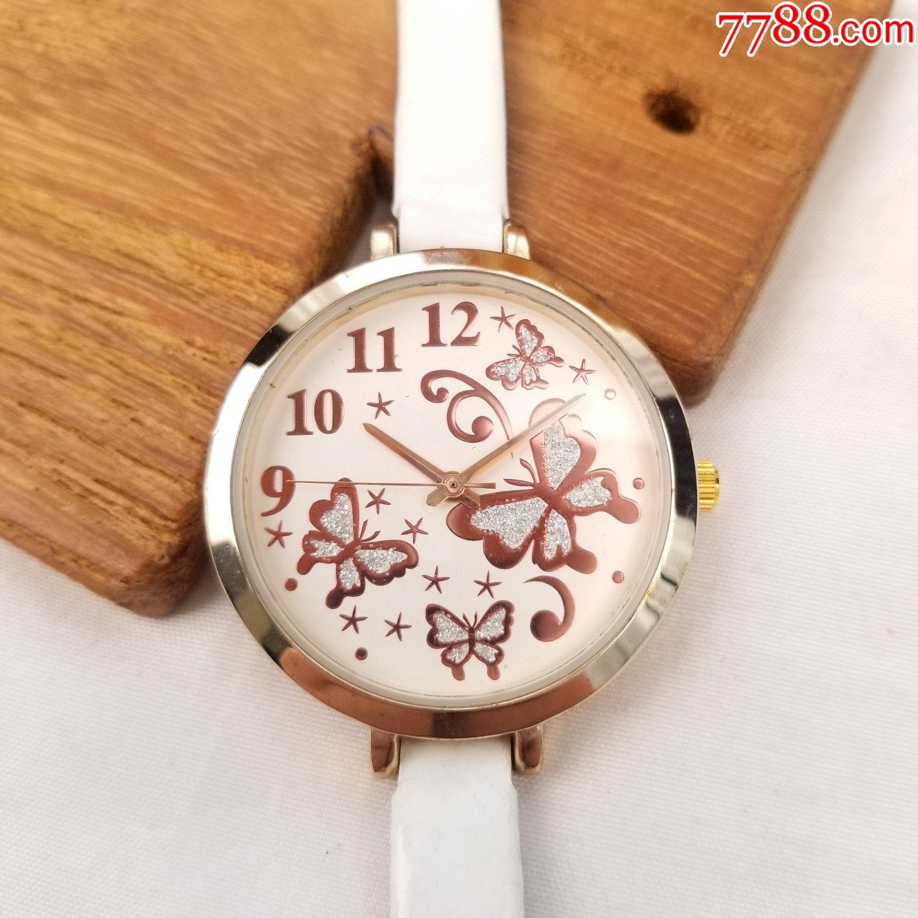 蝴蝶的外形特征手表图片