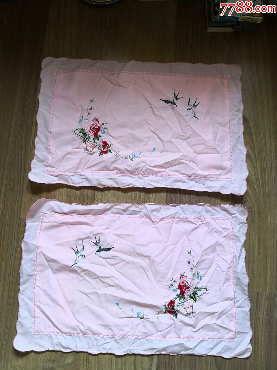 老式的确良刺绣枕套一对