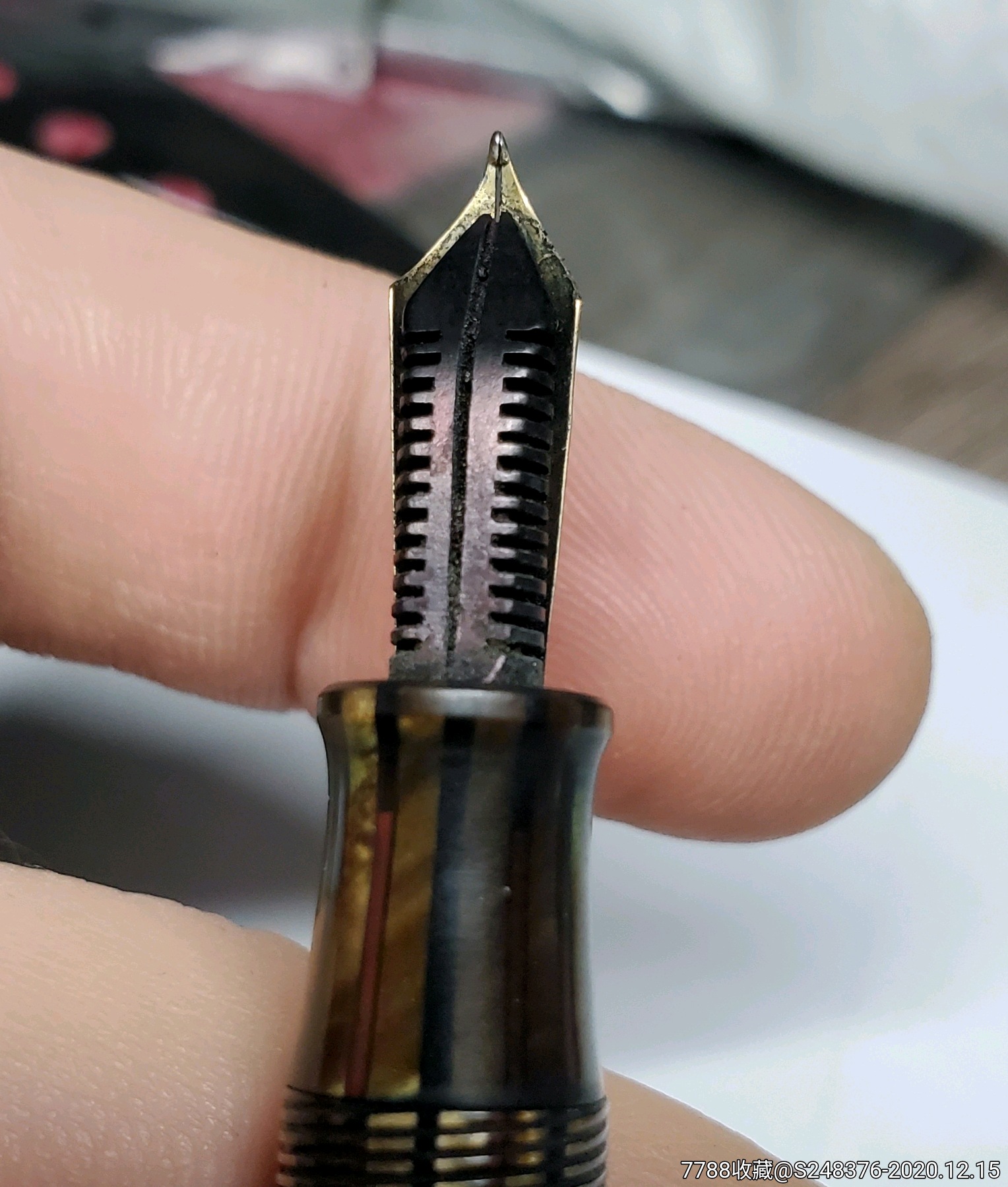 50年代金星花杆慰问尖58.3%老钢笔,依粒珠饱满