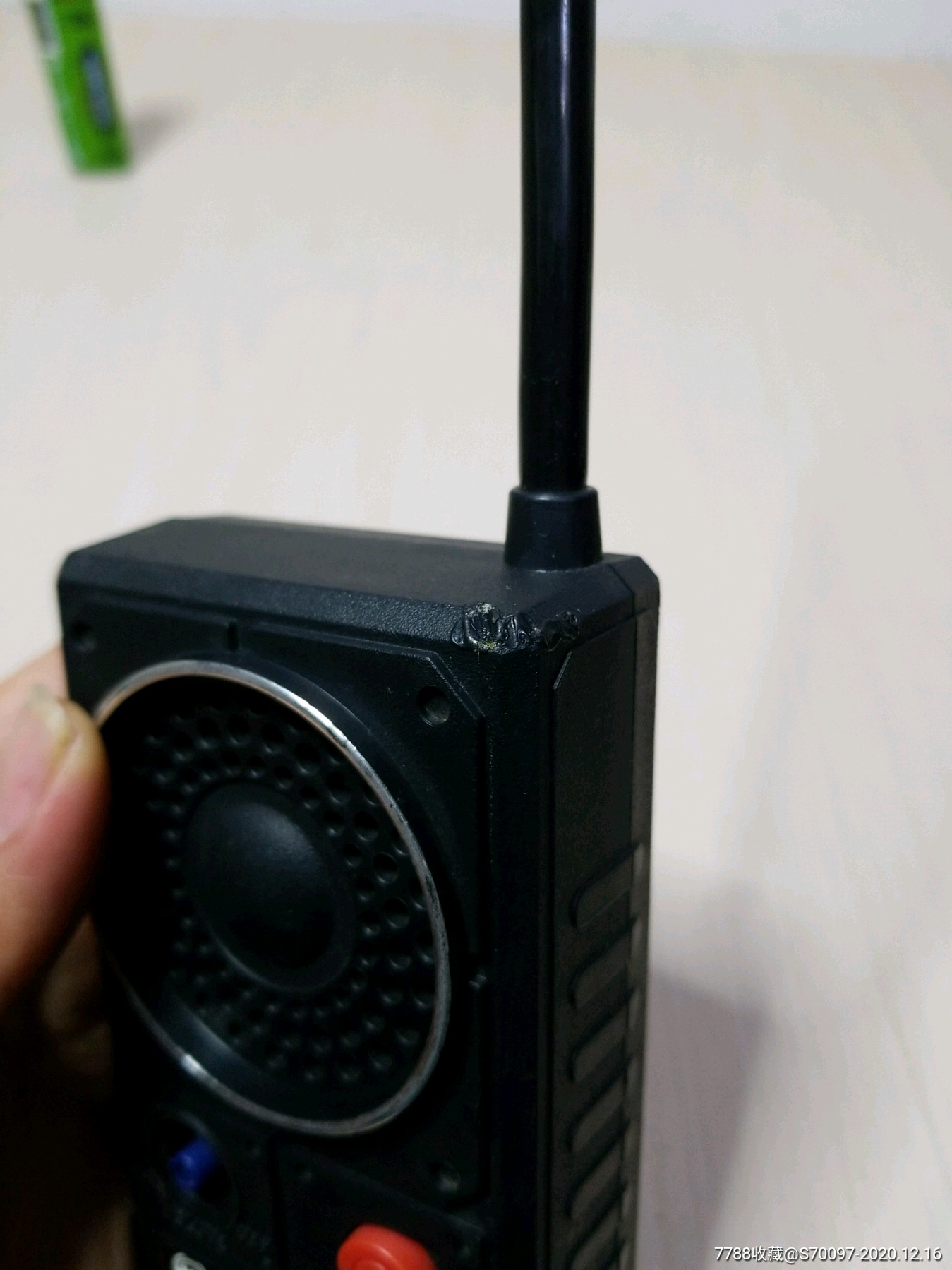 八十年代老玩具,对讲机步话机老电话,儿童游戏机大哥大模型影视道具等