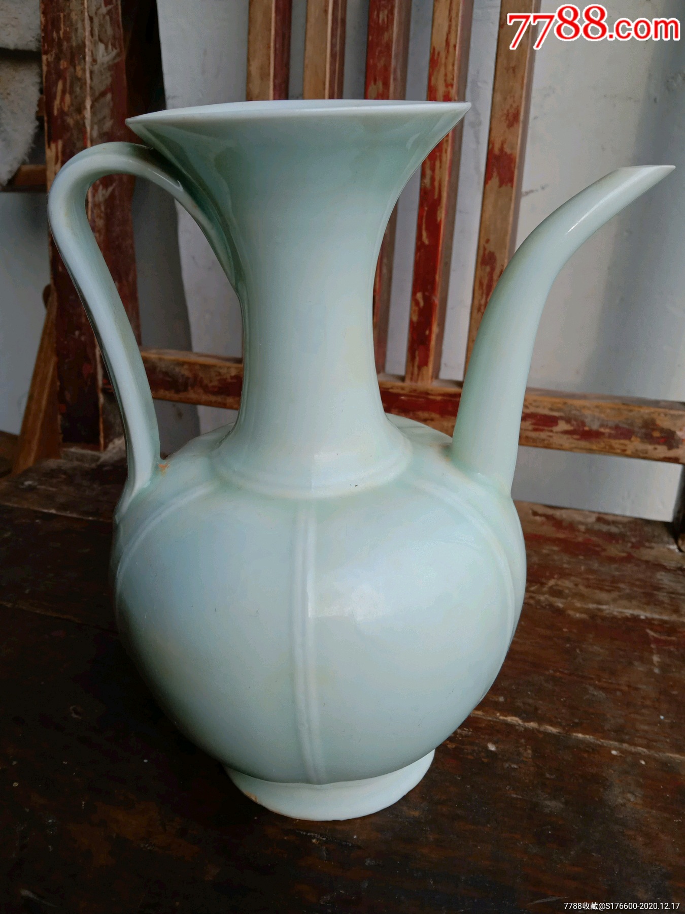 影青釉直壶_青白瓷/影青瓷_第1张_7788钟表收藏