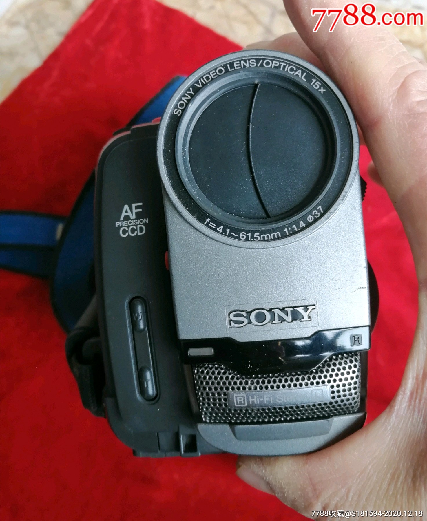 日本名牌:索尼(sony)ccd--trv81型磁带摄像机