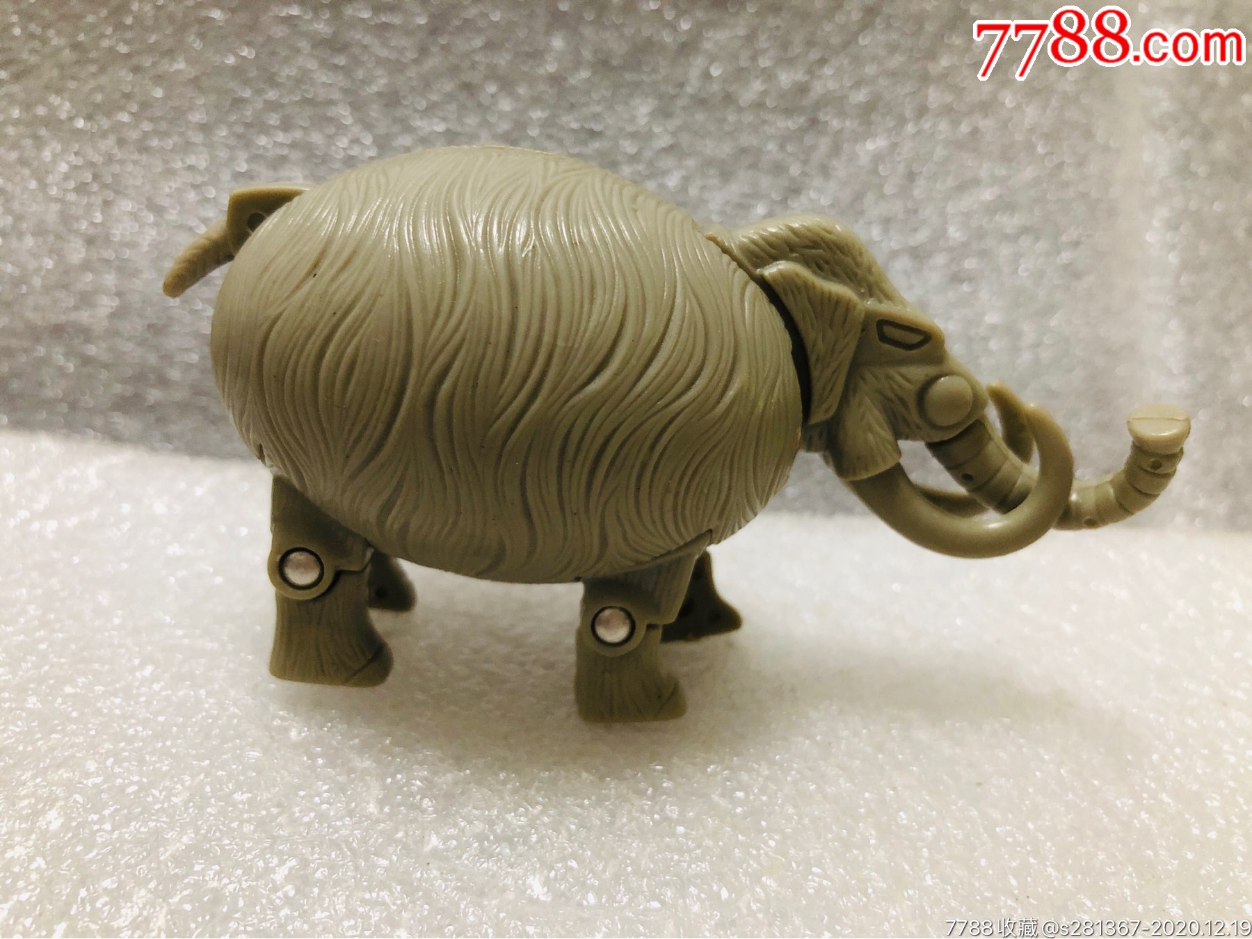 老玩具变形蛋大象