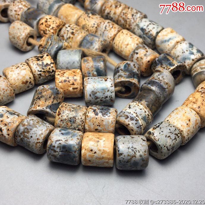 乡下偶遇老者珍藏老料蛇皮玛瑙项链尺寸:10毫米*50颗经常把玩可以