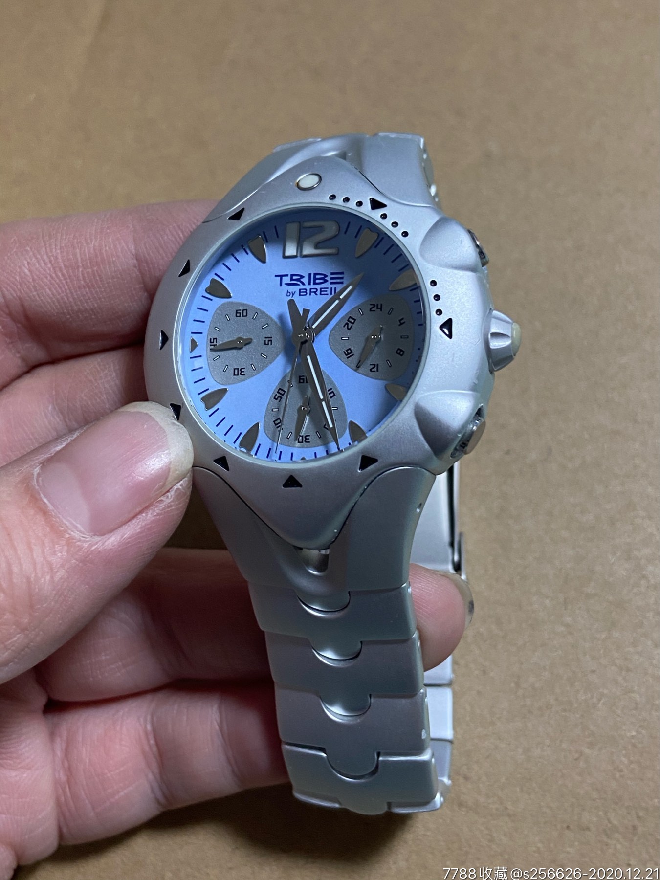 好看全铝制成,国外大牌潜水表浮潜trib石英男手表,日本高档机芯,走时