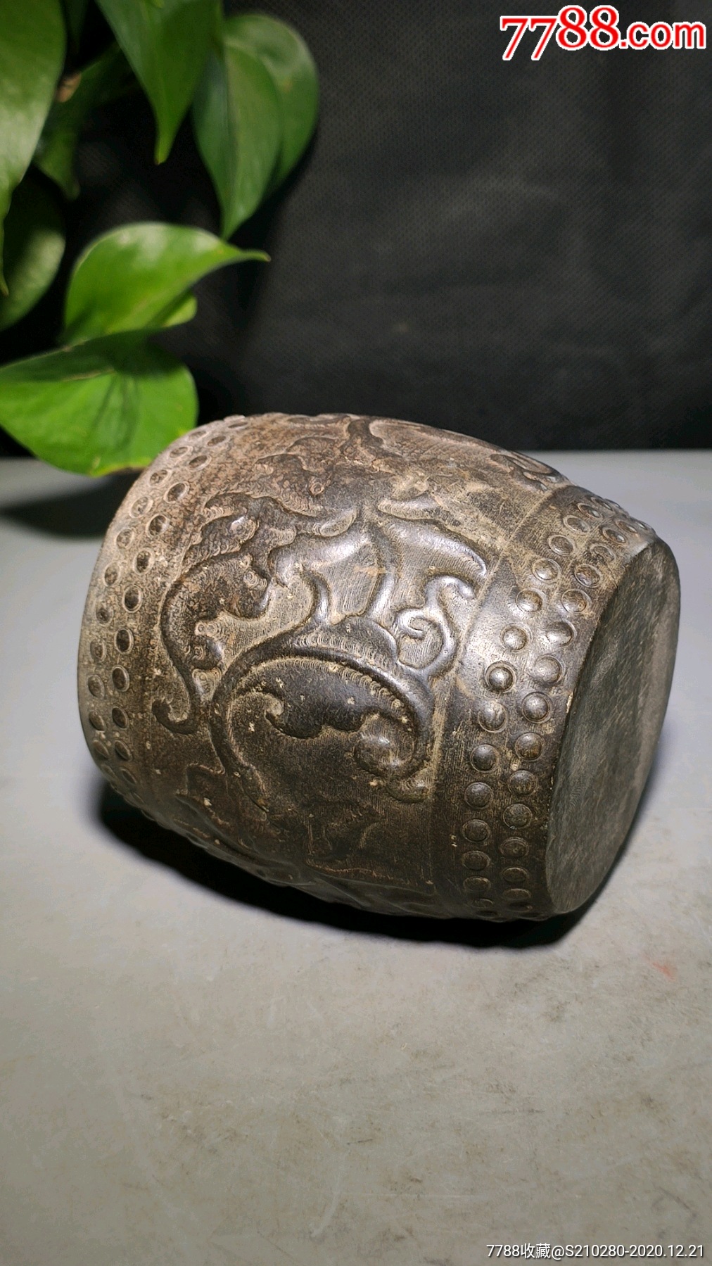 满工小石鼓!造型独特!皮壳老辣!图案精美!十分少见!