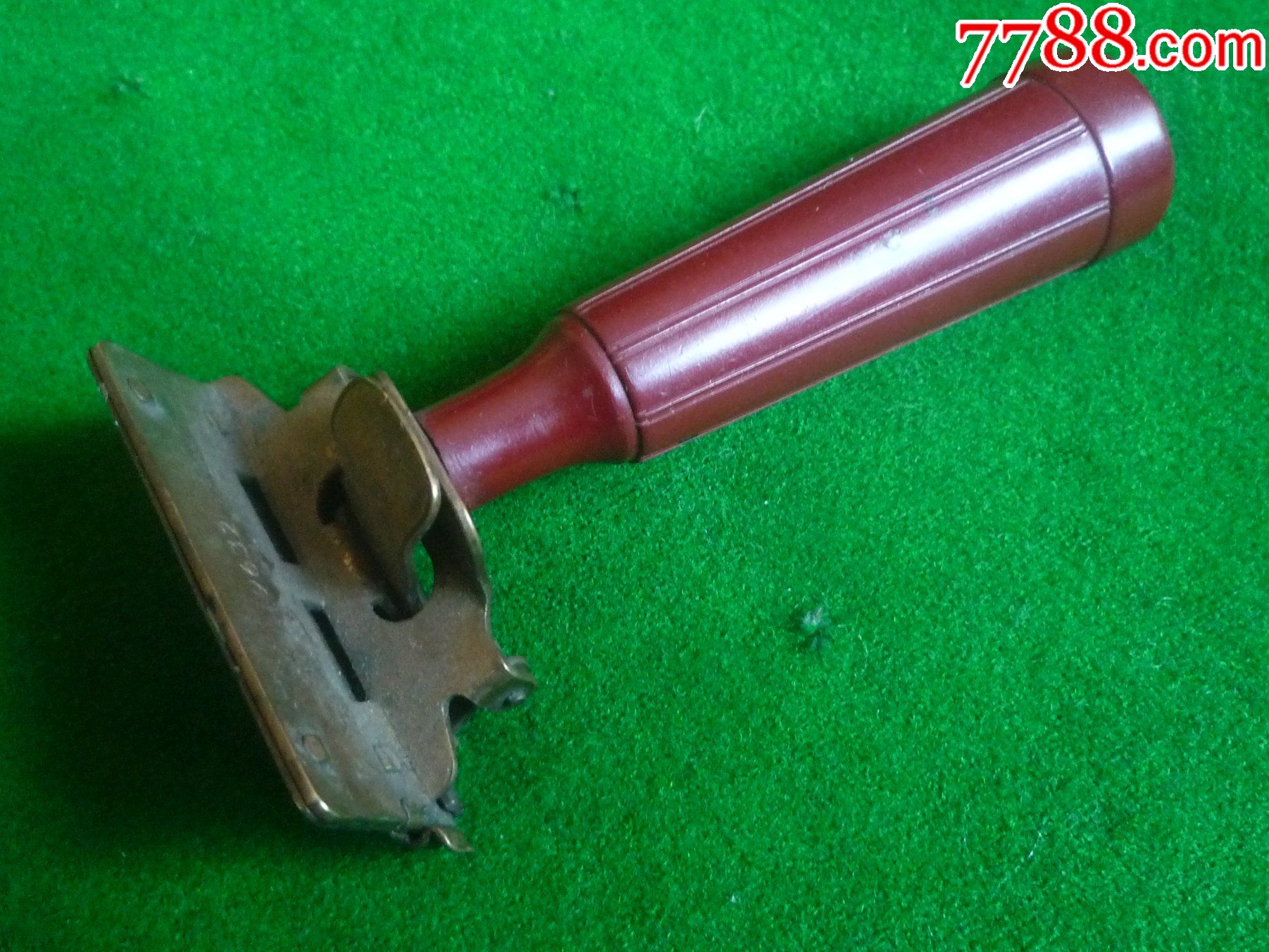 六十年代刮脸刀