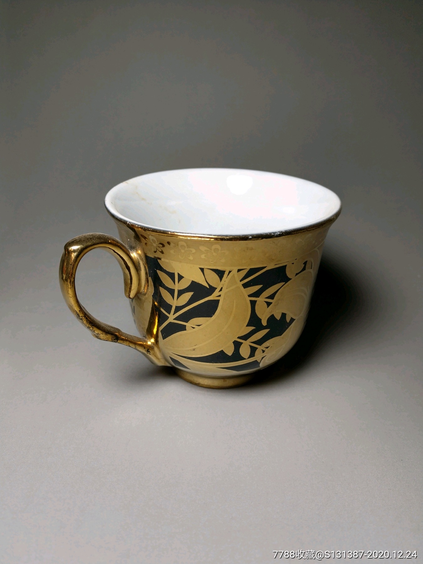 全新~五十年代出口欧洲的白瓷描金彩绘咖啡杯