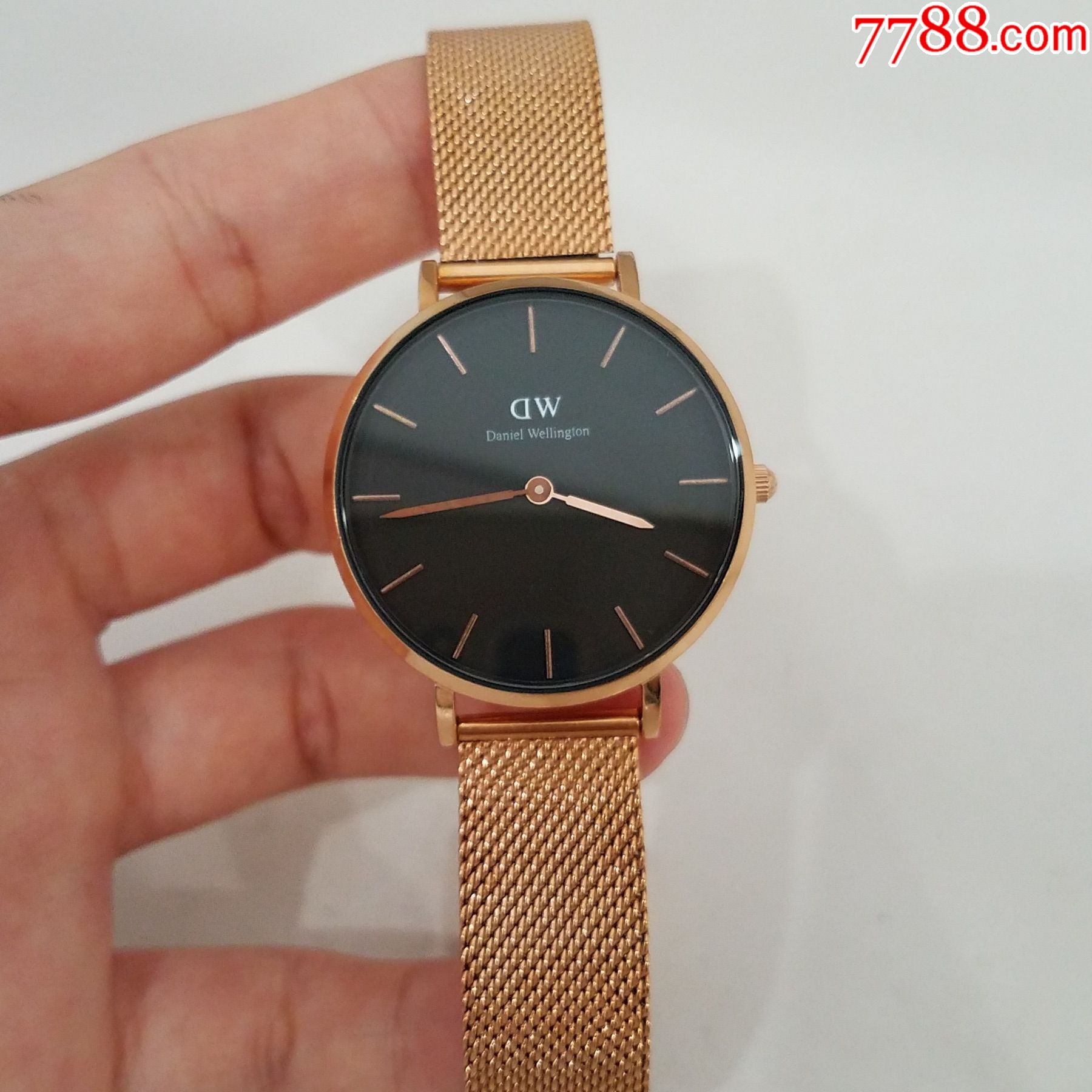 【瑞典轻奢腕表品牌】丹尼尔·惠灵顿(dw)电子女表【优雅玫瑰金表款】