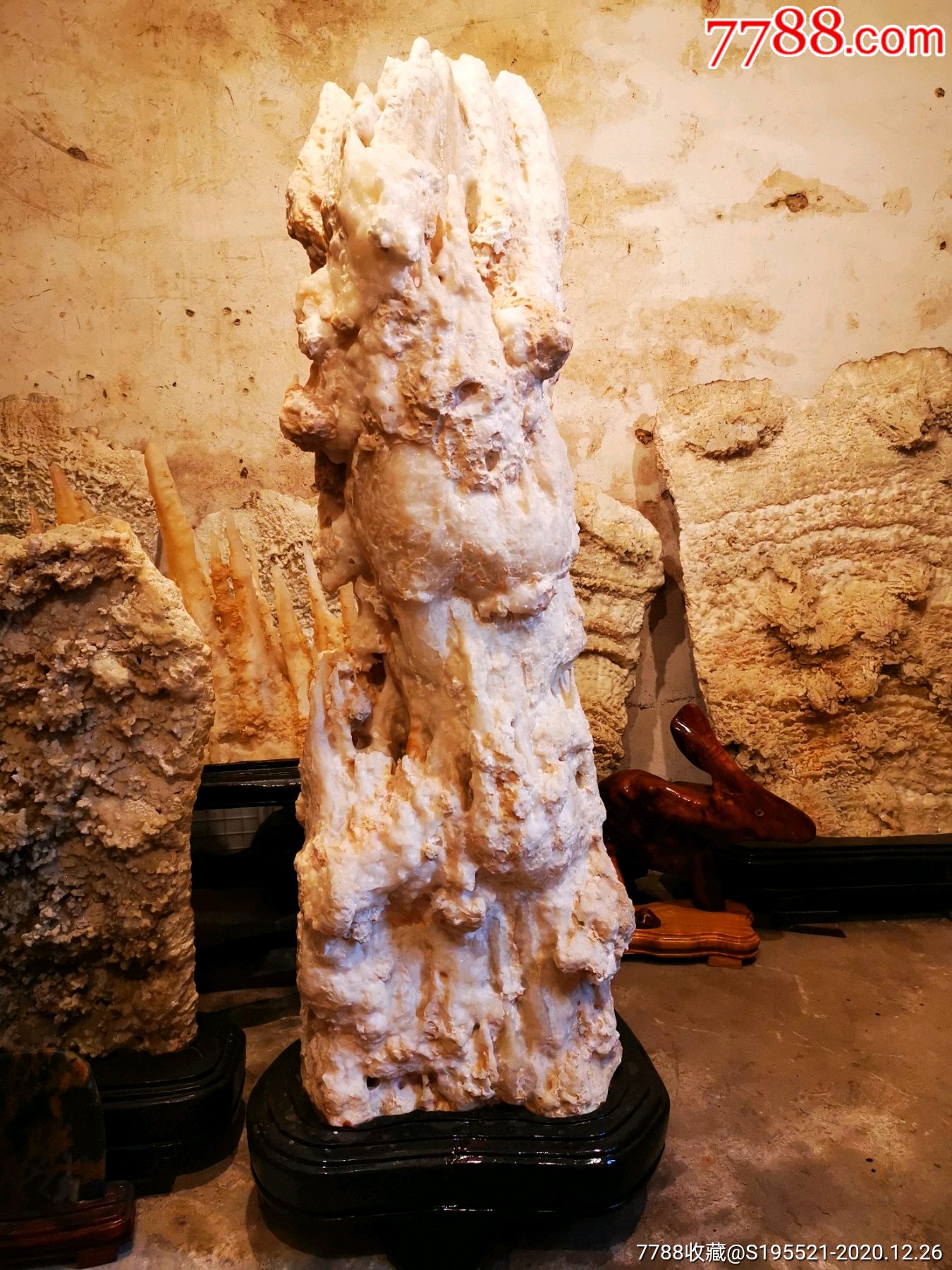 大型摆件钟乳石