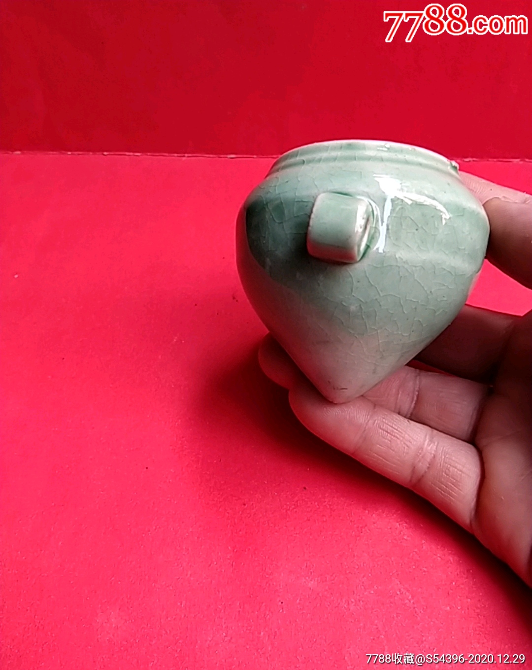 豆青釉旧鸟食罐