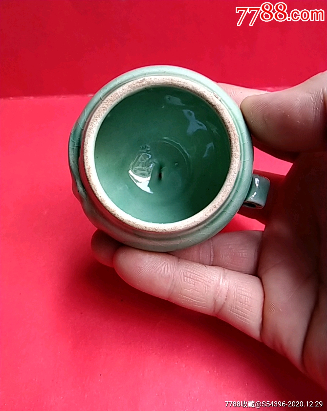 豆青釉旧鸟食罐