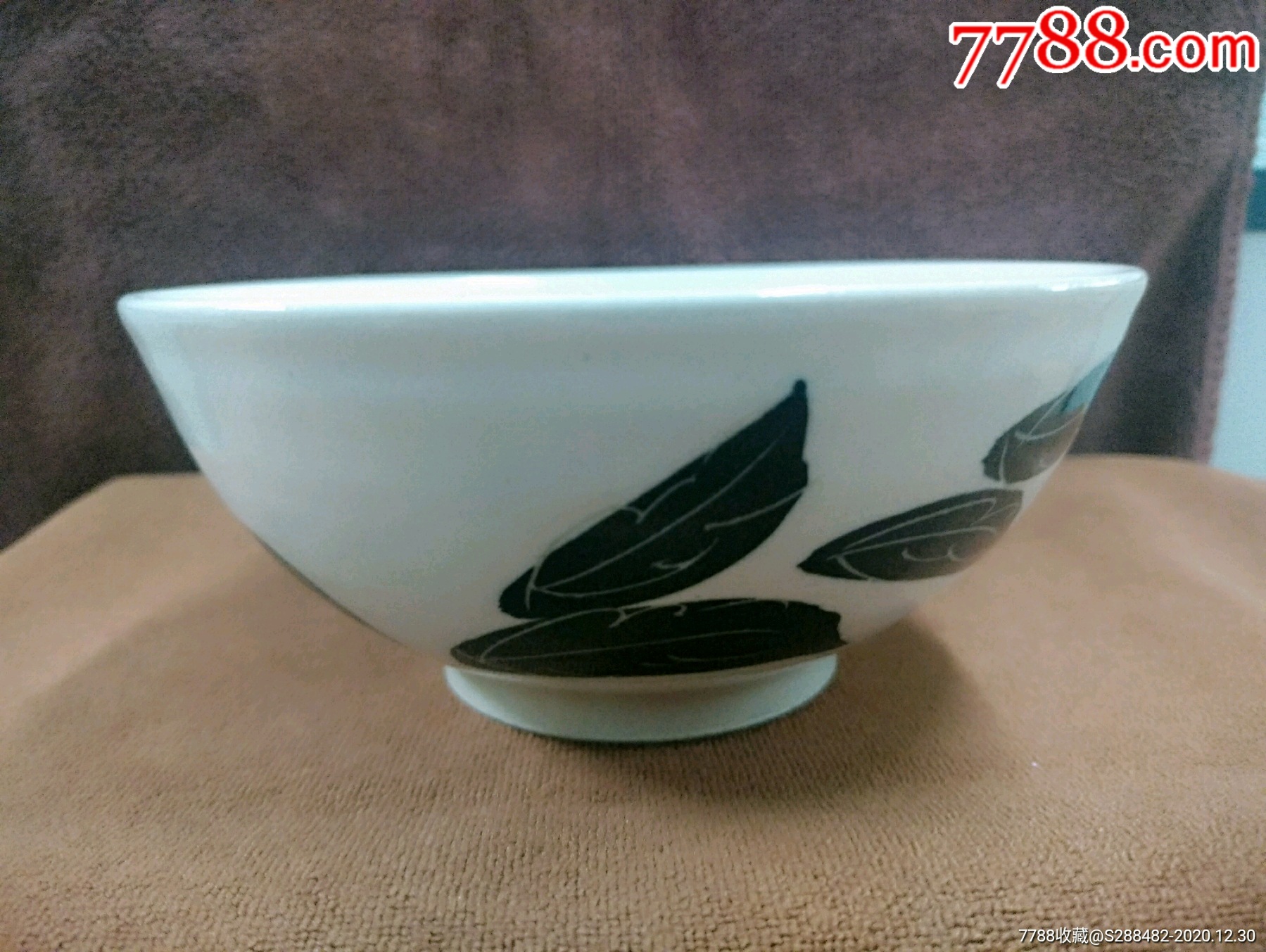 日本香泉作七宝锦黑茶碗