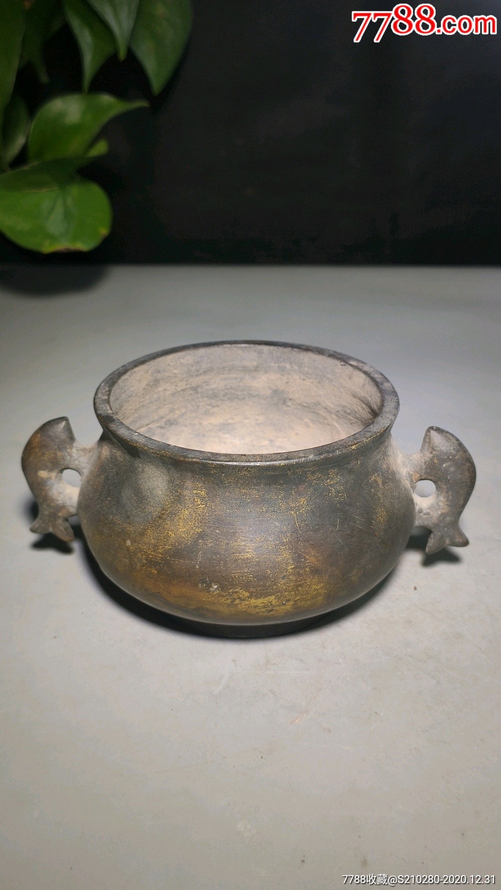 包浆浓厚!底部有款!￥3889.5品99沧桑双耳压惊炉!造型独特!