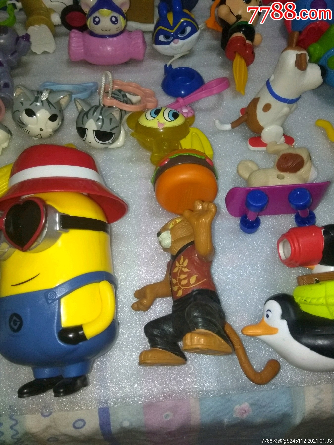 肯德基玩具麦当劳玩具几十种玩偶摆件一起合拍