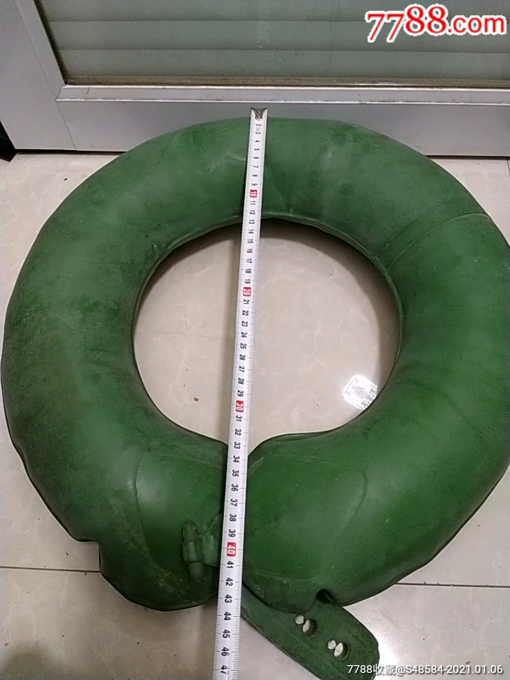 文革军用部队游泳圈,正常使用.