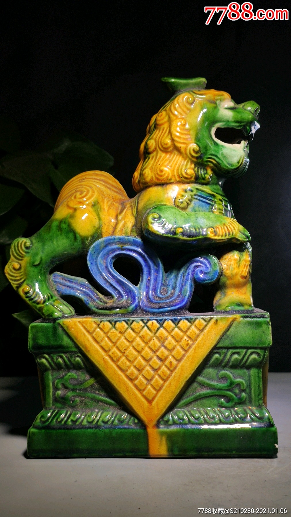 霸气子母瓷狮子!造型独特!瓷质细腻!釉水肥厚!霸气十足!