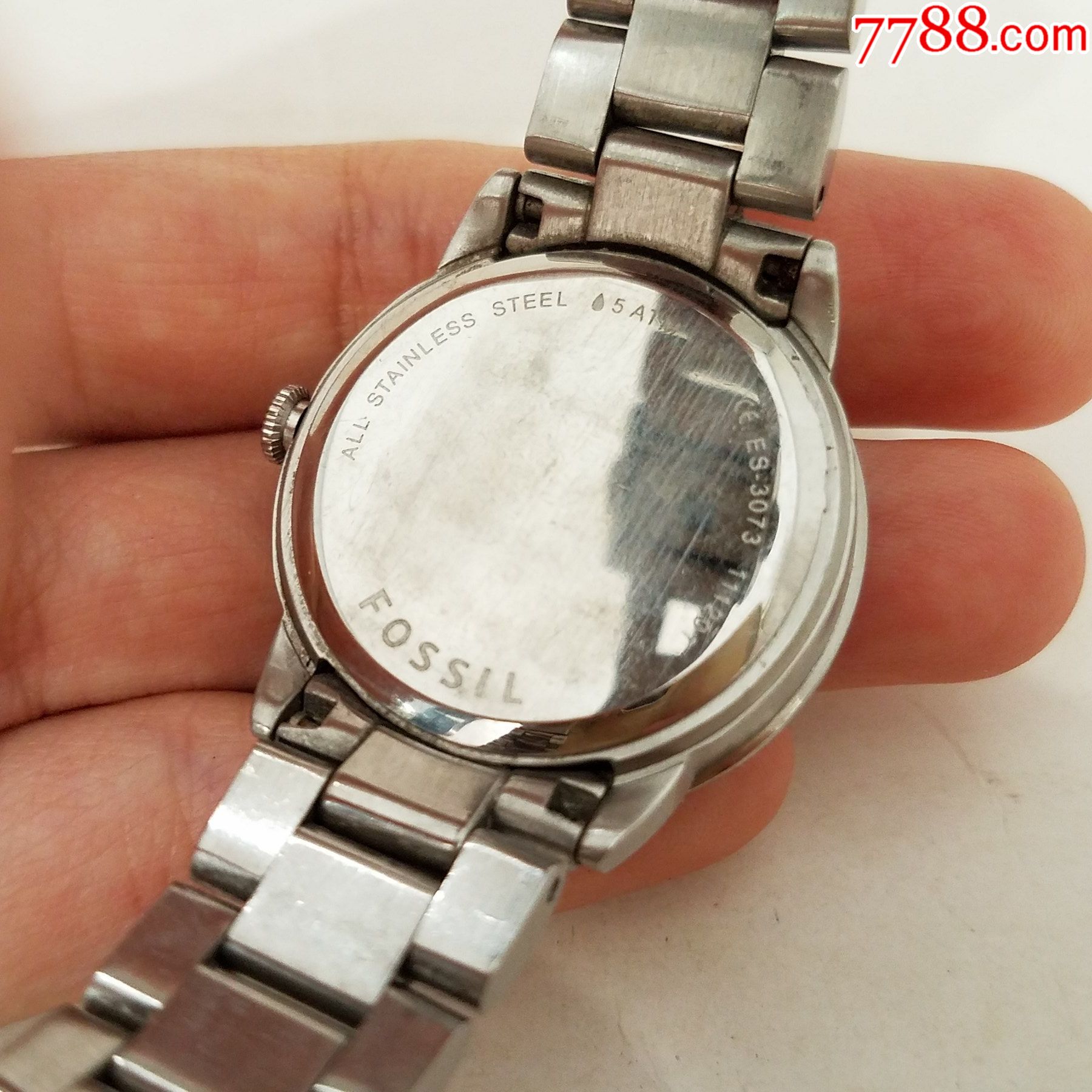 【美国时尚品牌】【美品】化石fossil电子表【独特拉丝纹绿盘】【闪亮