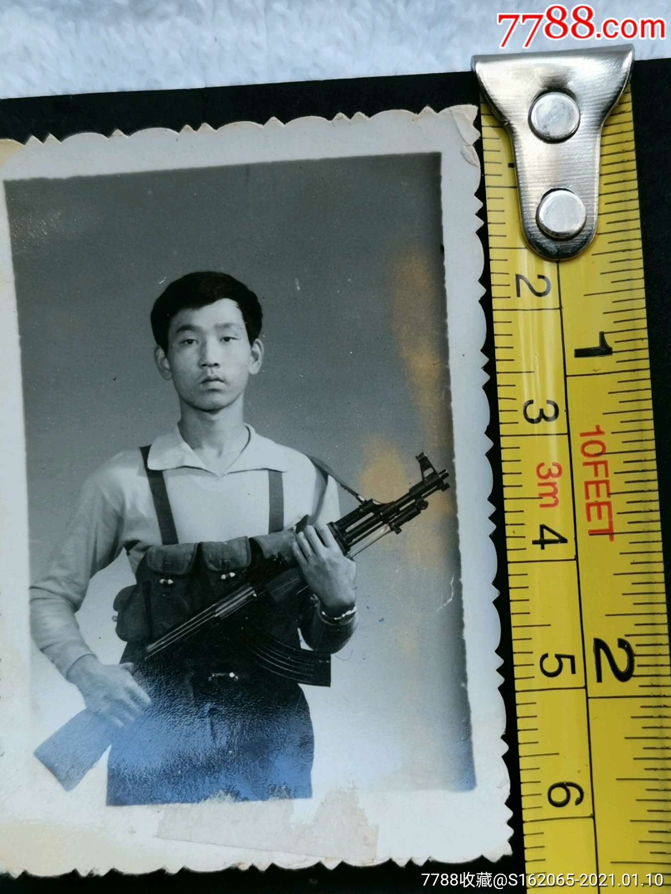 民兵拿枪留影_老照片_图片收藏_回收价格_7788老照片
