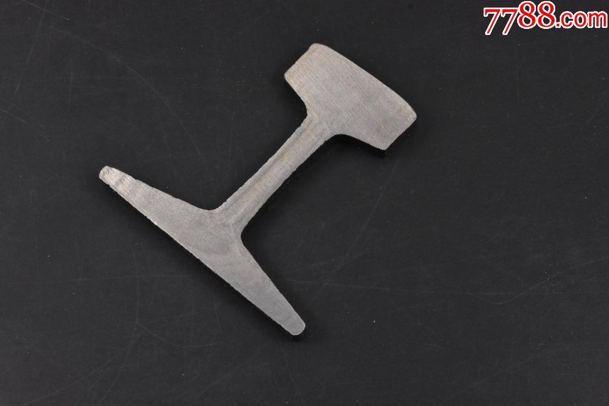 (丙6910)日本铁道《钢轨断面》铁轨截面文镇1件纪念品铁轨尺寸12*12*