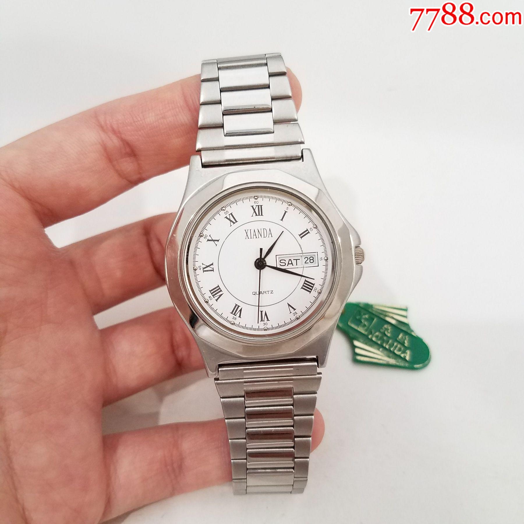 【库存未使用品,带吊牌】先达xianda电子男表【多切割面表圈】【复古