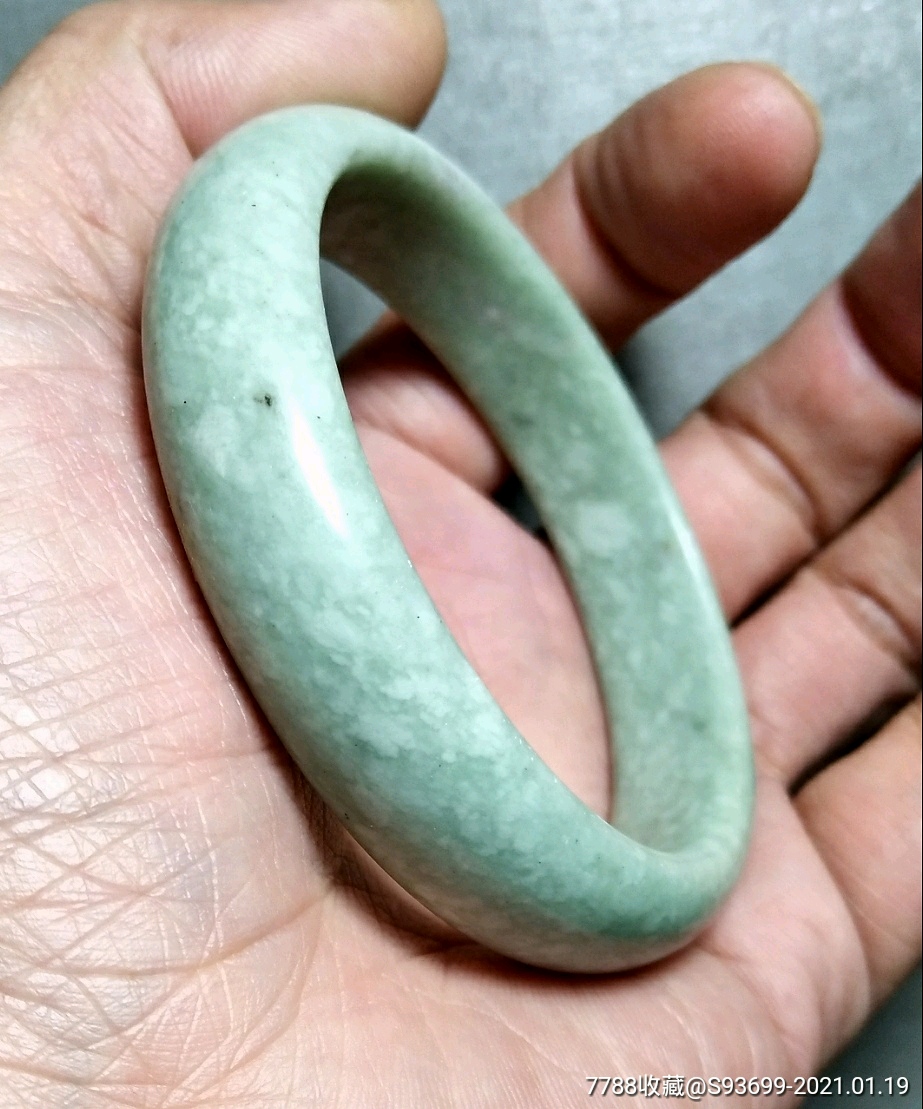 三包a货豆青飘花手镯-翡翠/缅甸玉-7788工艺品
