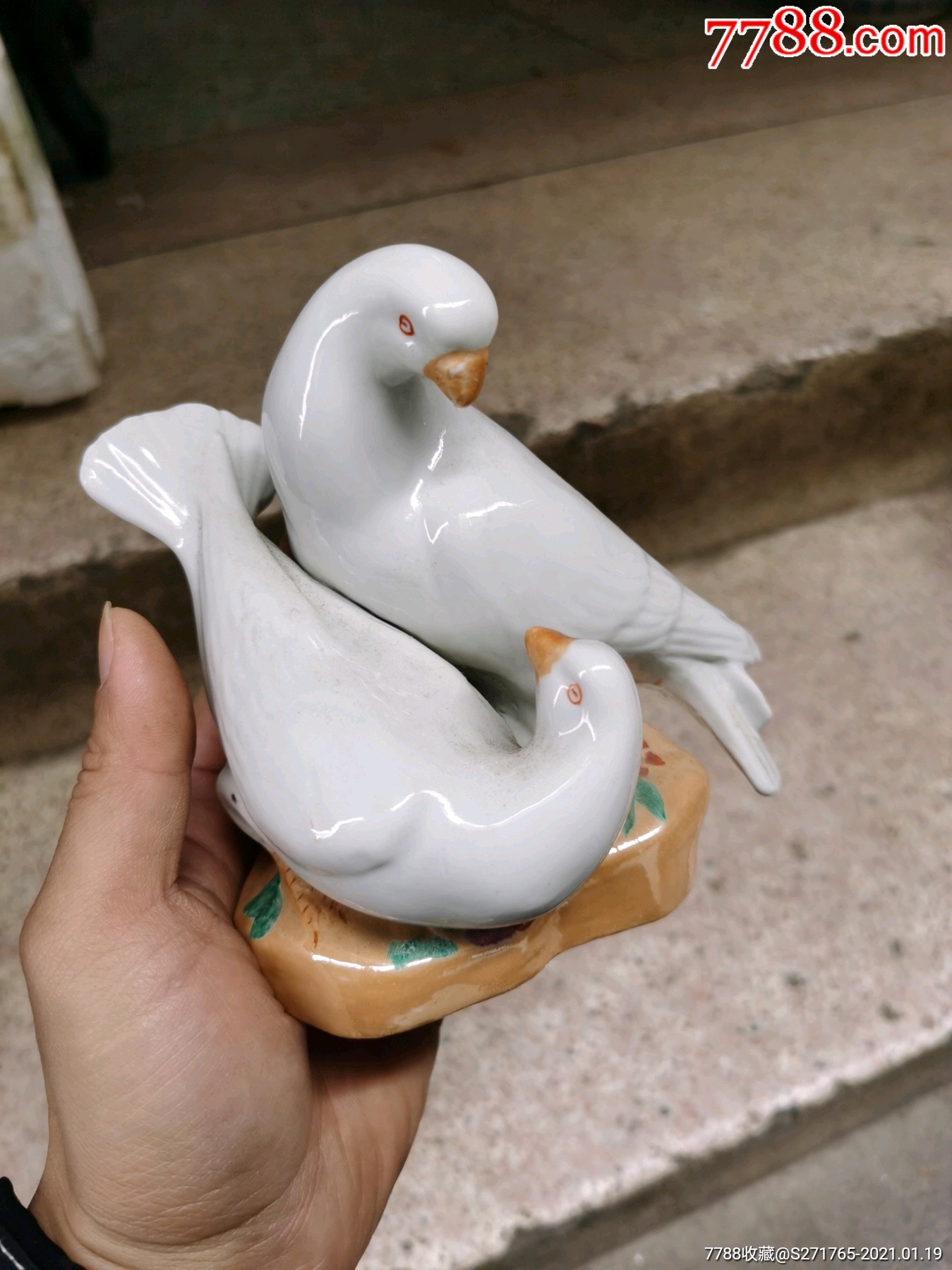 老瓷塑和平鸽子摆件_雕塑瓷/瓷雕_第1张_7788瓷器