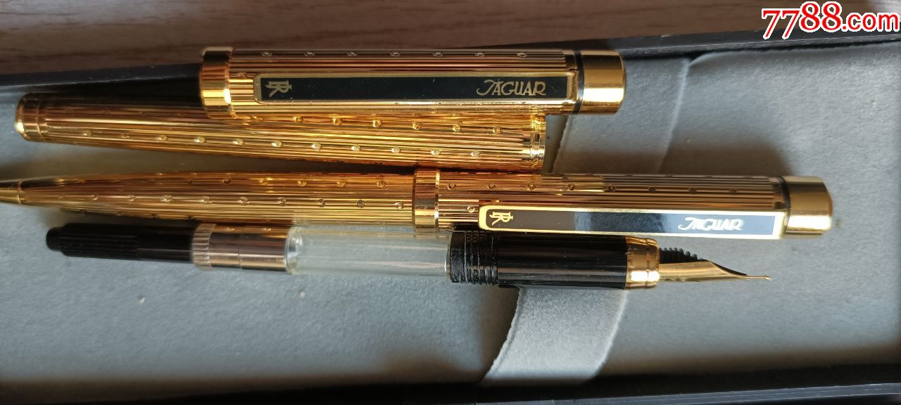 德国jaguar(捷豹)镀金钢笔,圆珠笔各一支(全新未使用)