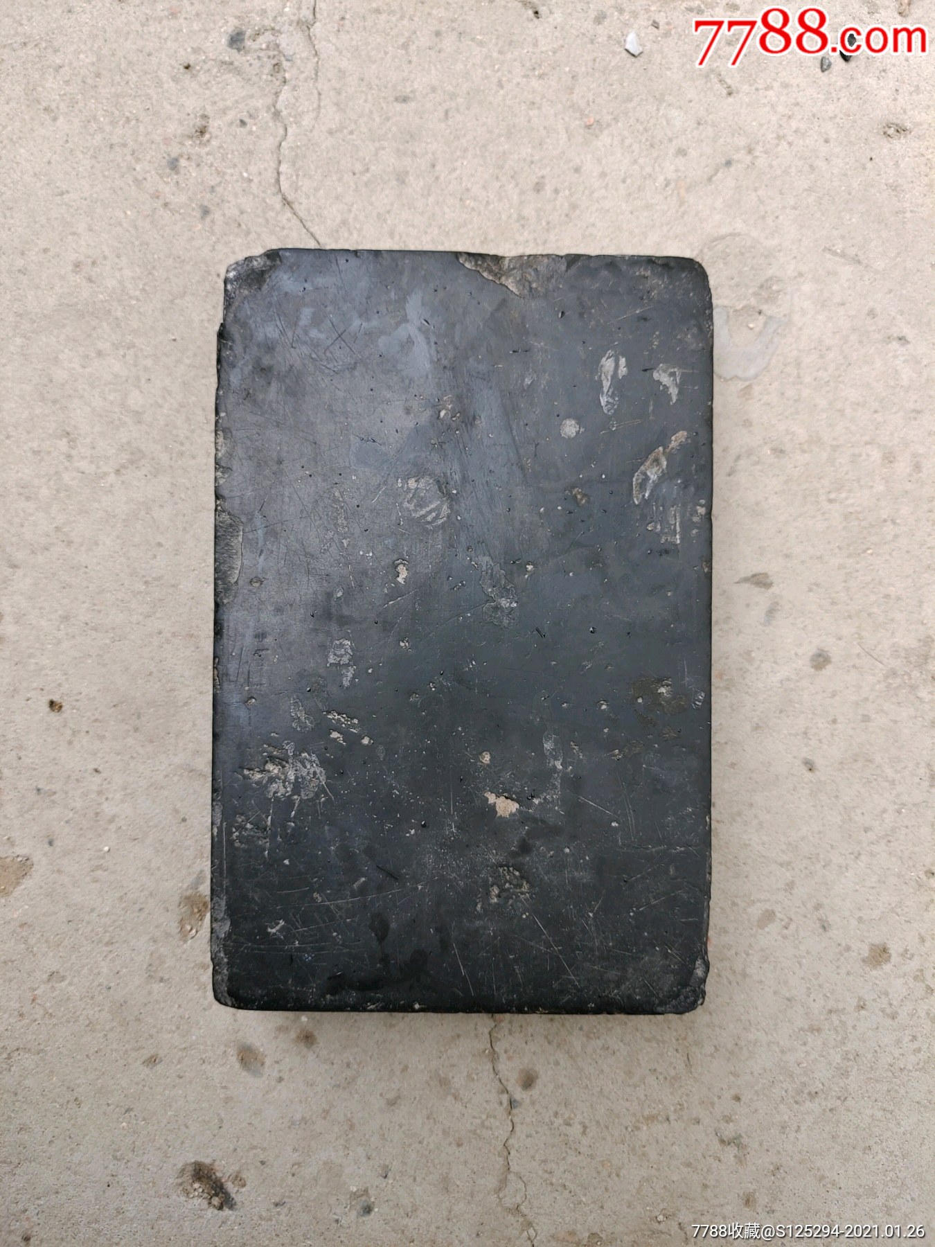 清代石头砚砖一块,石质细腻,尺寸大,特别厚,很好的收藏品