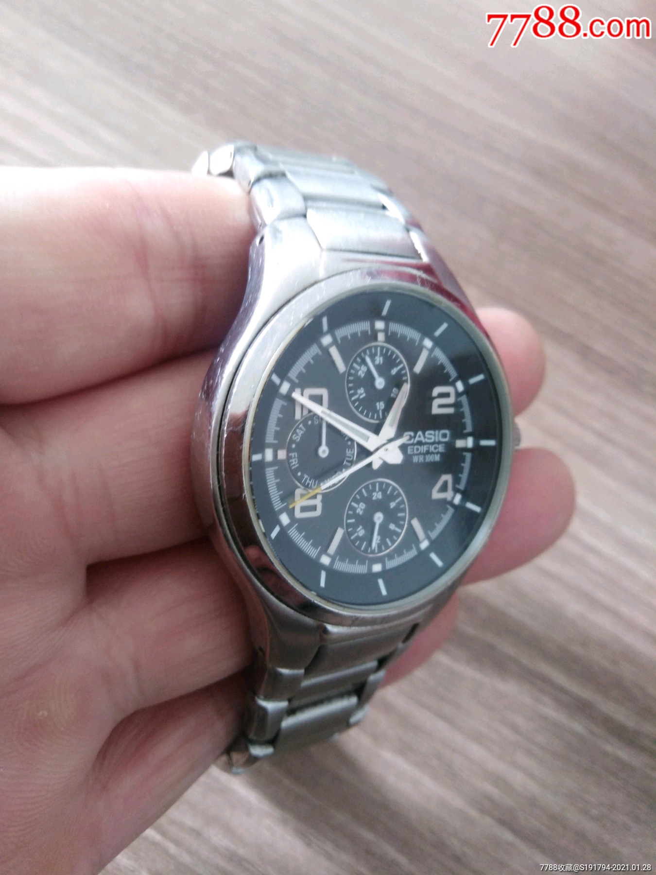 卡西欧三眼历石英男表