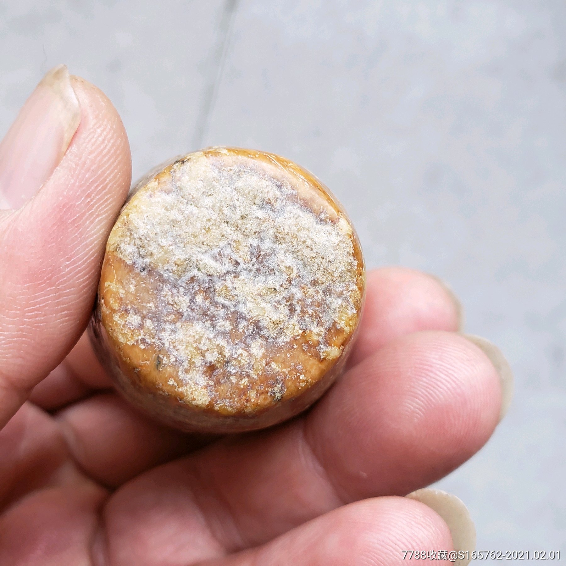 出土的寿山石小斗