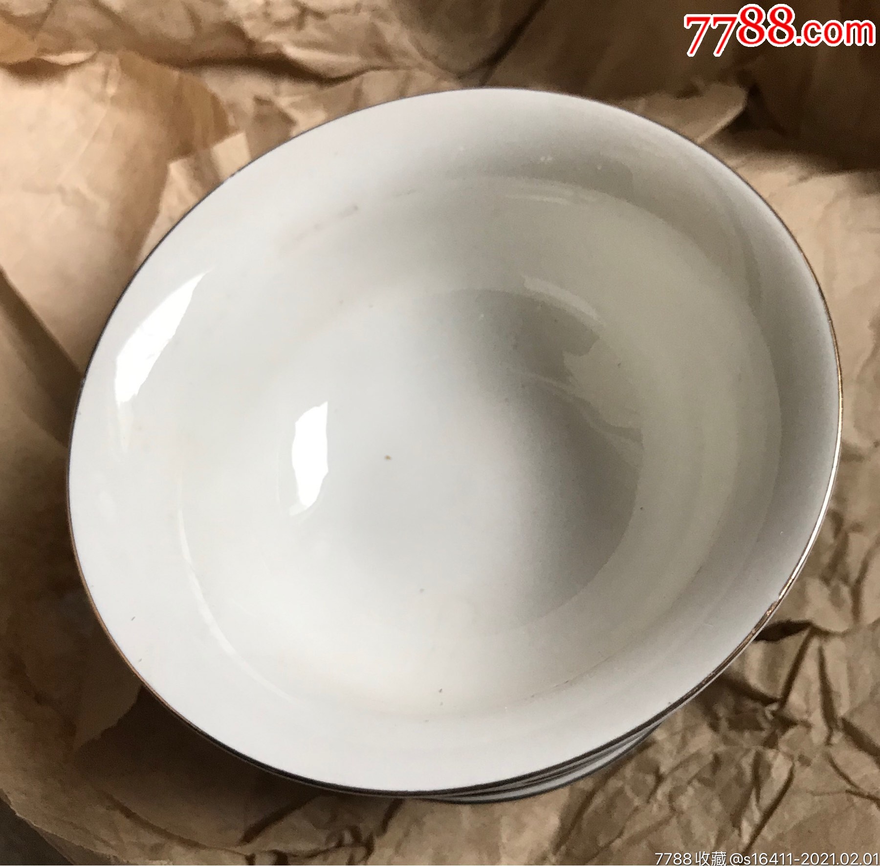 饭碗80年代银行储蓄用的