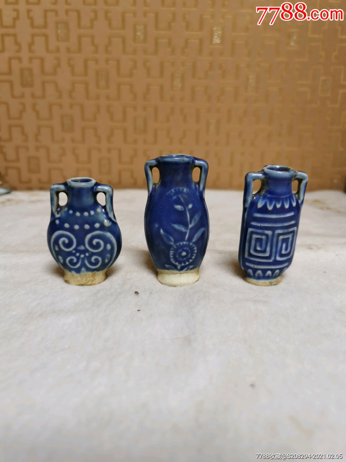 海捞明代霁蓝釉鼻烟壶_价格176元【藏瓷阁】_第1张