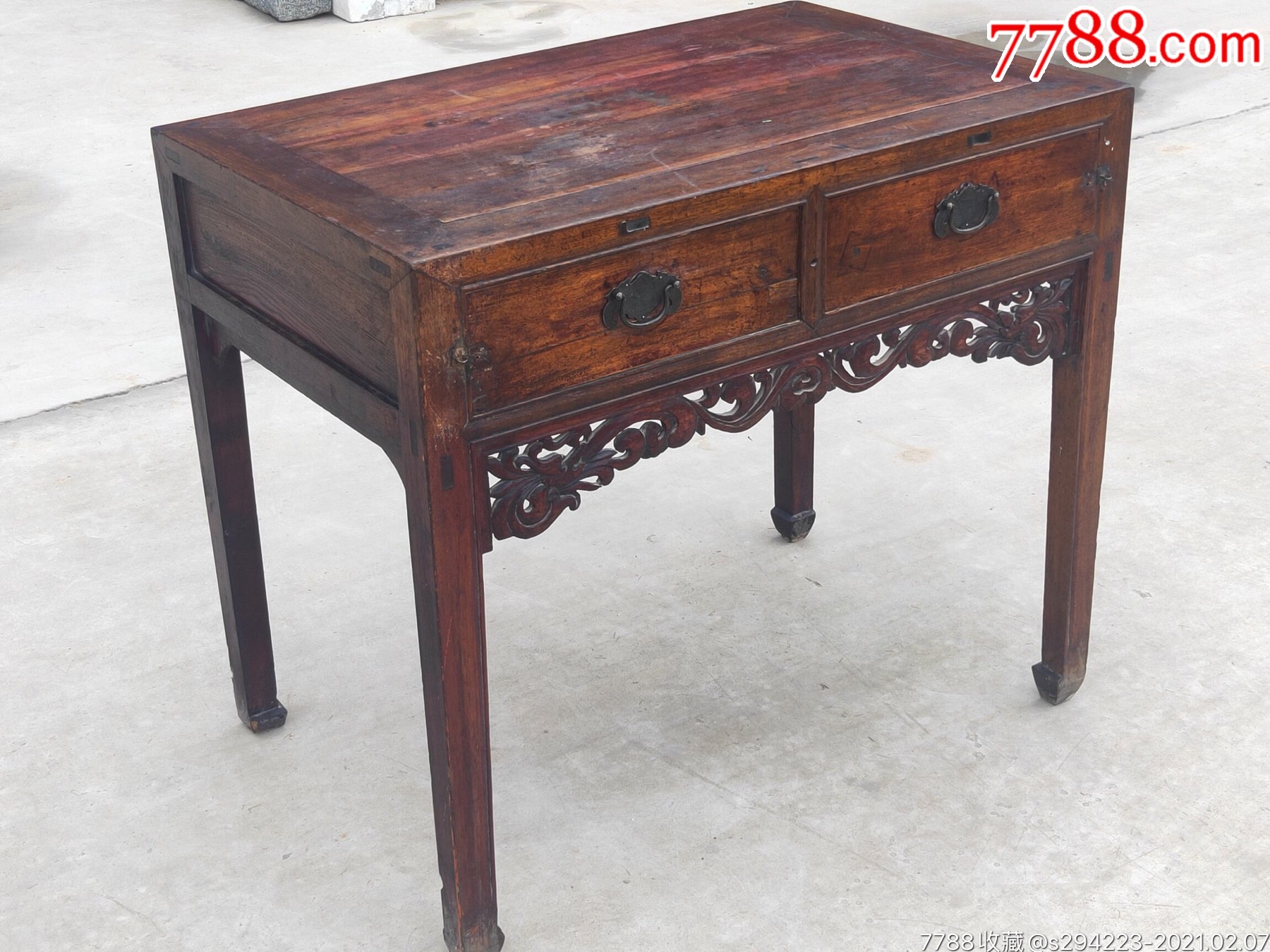 民国时期老书桌,帐桌,老铜货齐全,完整漂亮.