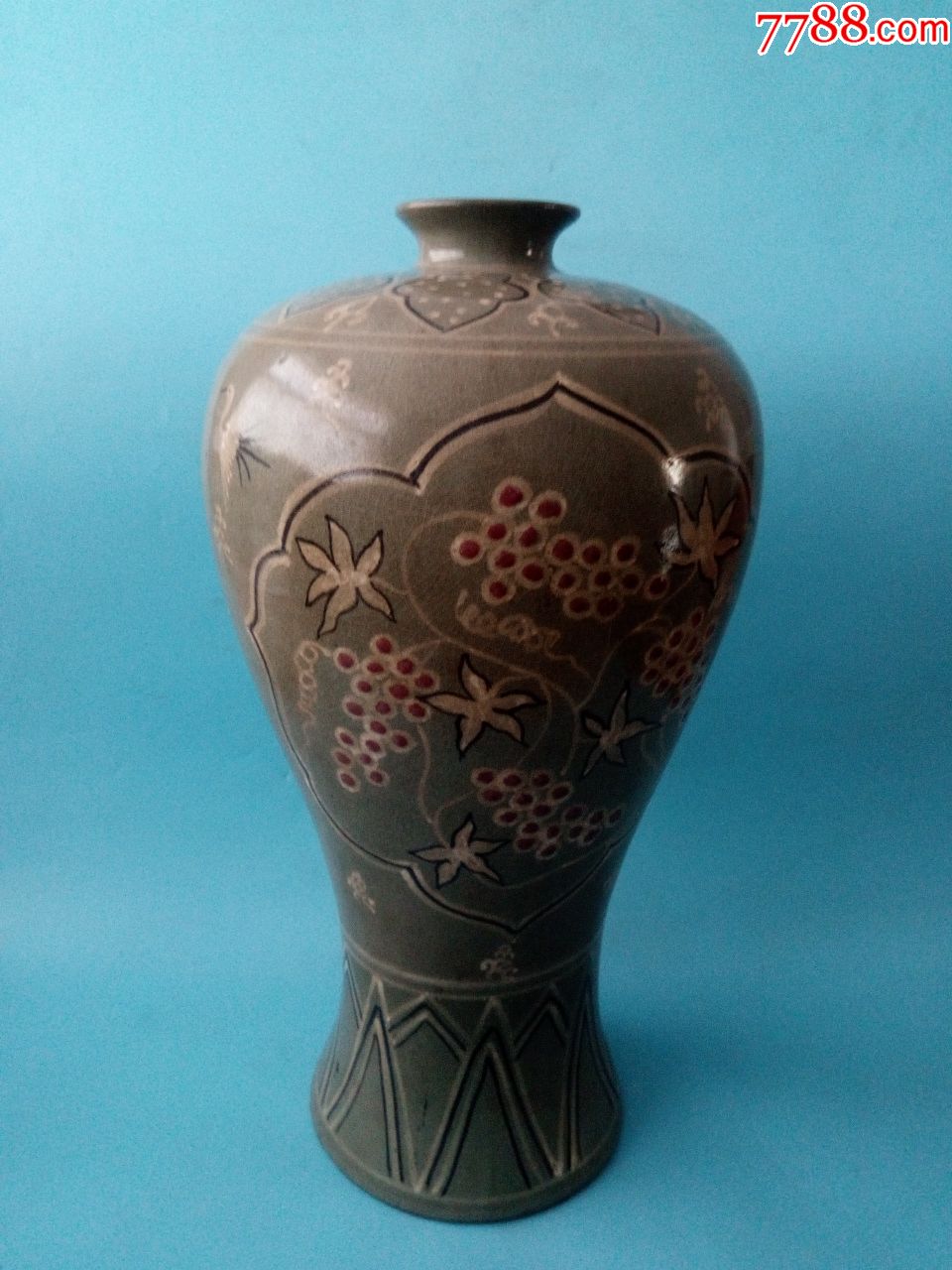 晚清民国高丽青瓷堆白仙鹤葡萄纹大梅瓶残件世界四大青瓷鲁青瓷龙泉