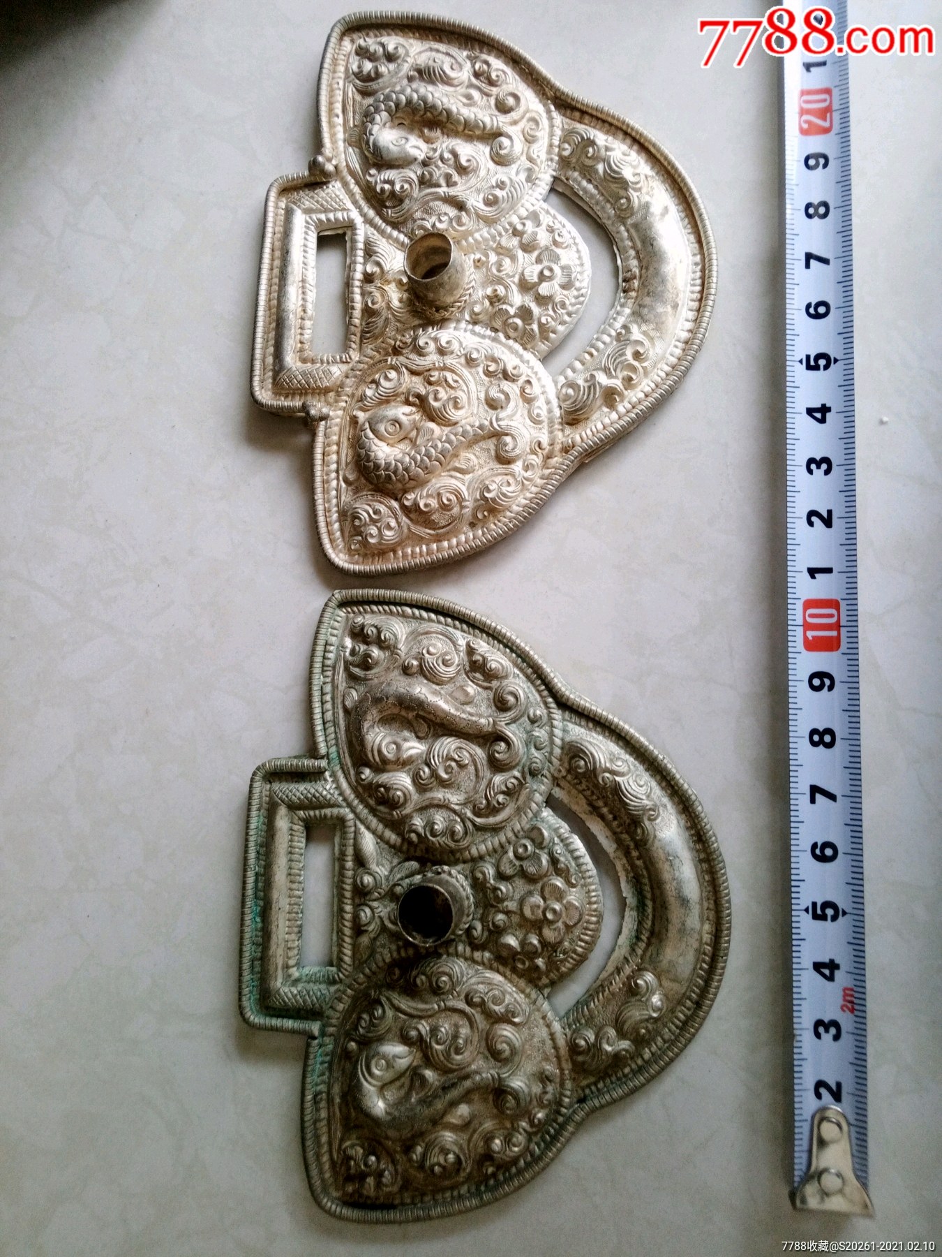 高浮雕银饰一对2件全部