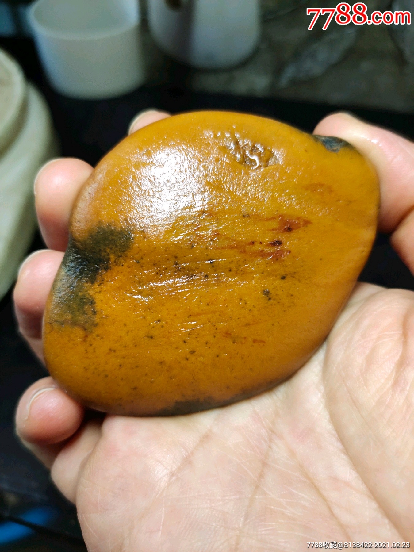 黄蜡石老年斑磨砂籽料105克