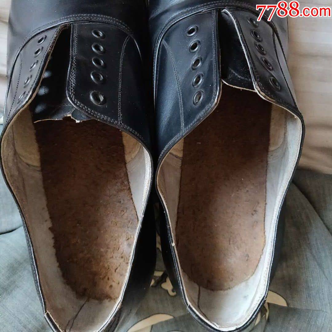 全新老式皮鞋一双(xq)