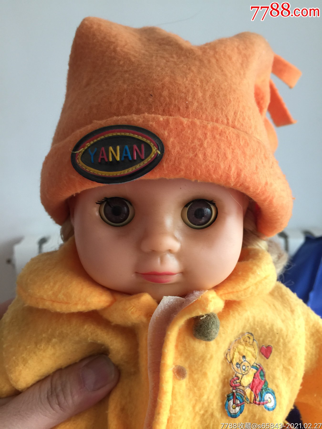 90年代胶皮眨眼娃娃