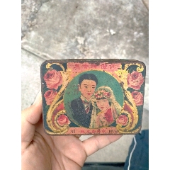 美品伉俪牌香皂铁皮盒婚纱照玫瑰花中央香皂厂民国婚庆文化馆收藏(au25640379)_7788收藏__收藏热线