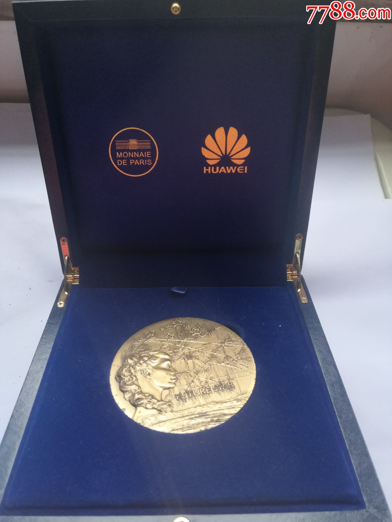 法国巴黎造币厂制——华为公司明日之星奖章!8厘米.大铜章